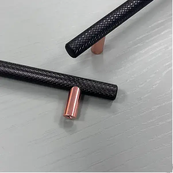 Knurled T-Bar  160mm Handle Black and Copper