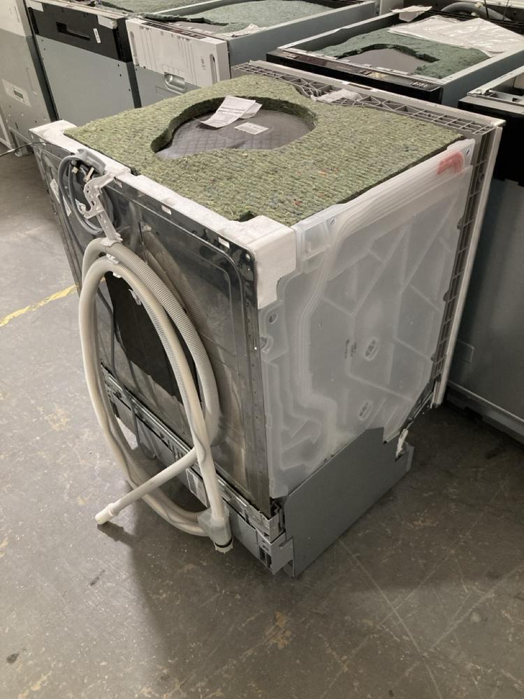 BOSCH SERIES 4 FULLY INTEGRATED DISHWASHER MODEL: SMV4HTX00G ORIGINAL RRP- £479