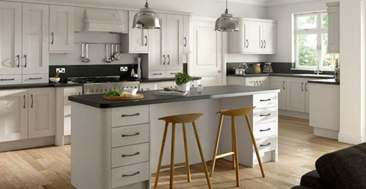SHAKER KITCHEN 10 UNIT OFFER - BUNDLE DEAL - 10 units of any size * just £2999 DELIVERED