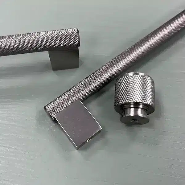Boss Knurled Bar  128mm Handle Brushed Nickel