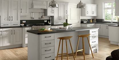 Buckingham - 22mm Door - 18mm Shaker Panels - 5 Piece Wrapped - Stile = 113.5mm