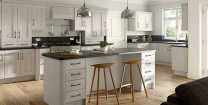 Buckingham - 22mm Door - 18mm Shaker Panels - 5 Piece Wrapped - Stile = 113.5mm