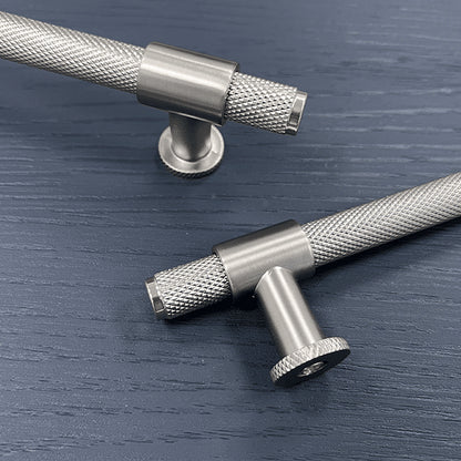 Beaumont Knurled Bar  160mm Handle Brushed Nickel